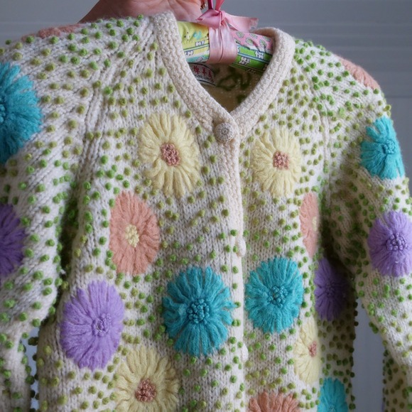 60s/70s‎ Yung Lung floral embroidered wool cardigan - Picture 3 of 8